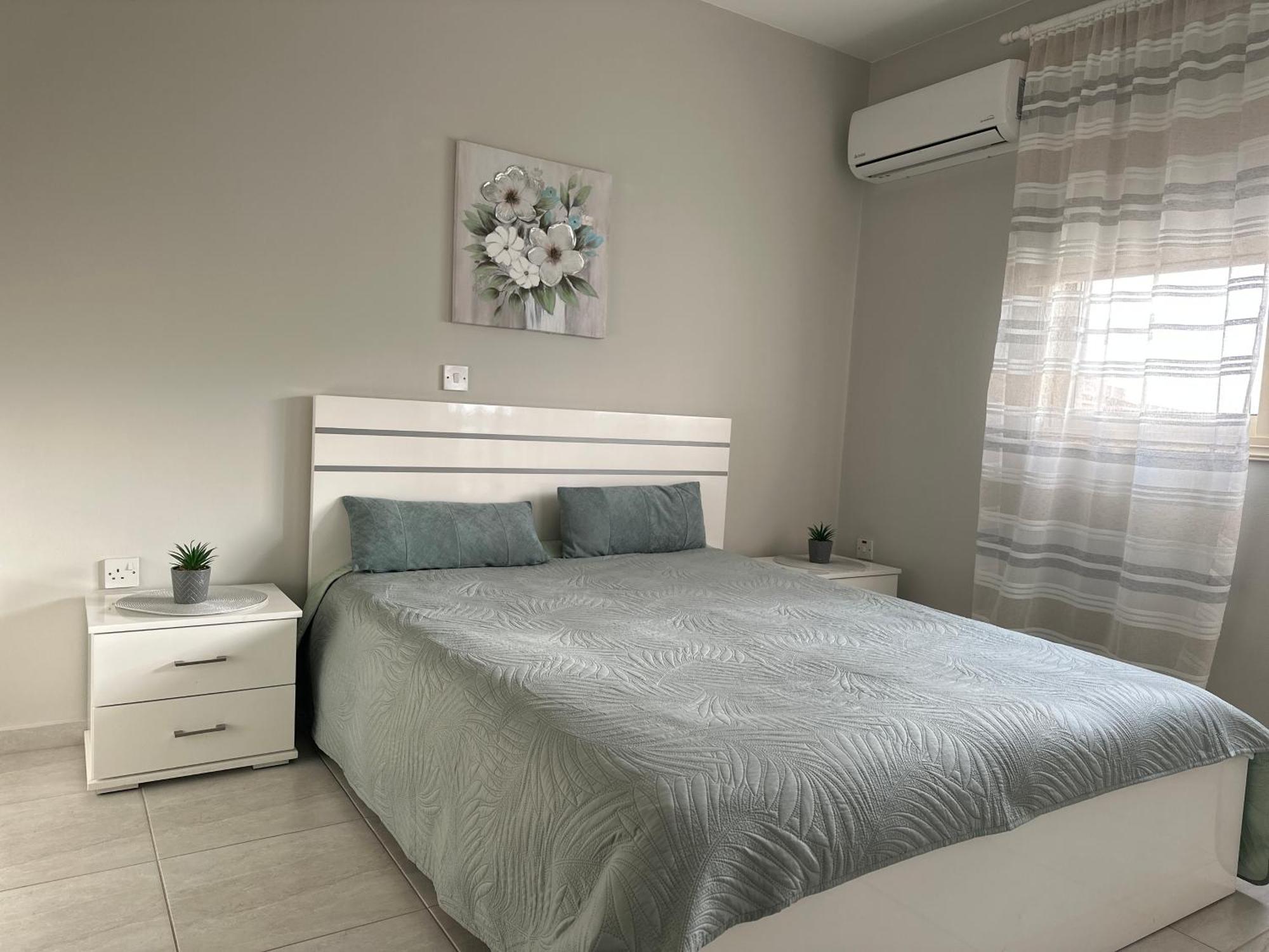 Royal Seacrest А203 Sea View Apartment Paphos Bagian luar foto