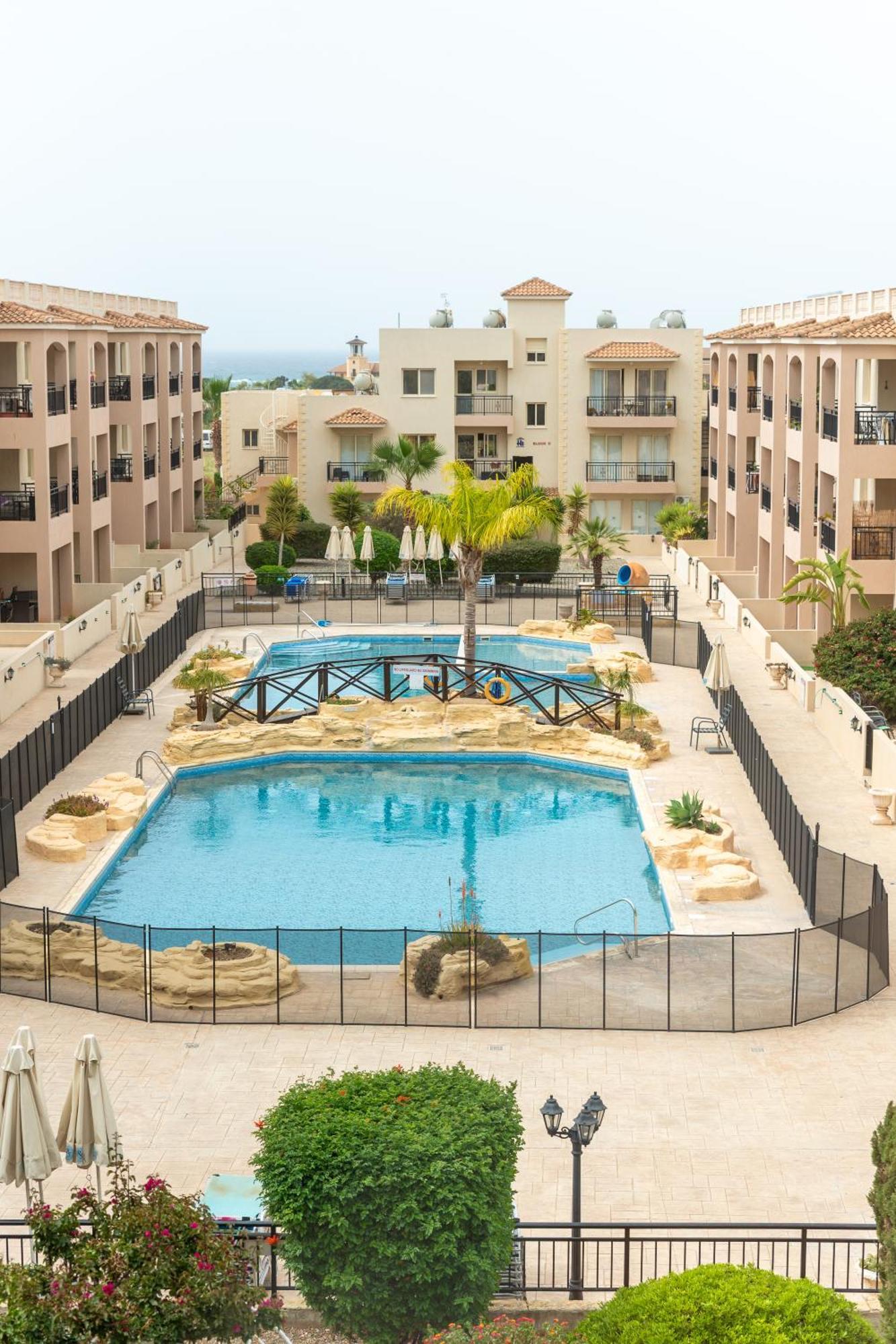 Royal Seacrest А203 Sea View Apartment Paphos Bagian luar foto